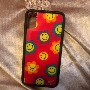 Wildflower cases smiley flowers iPhone XS case